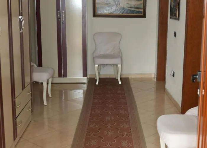 Grand 3* Tirana
