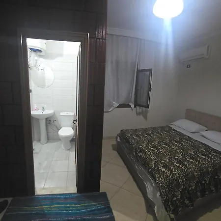 Hotel Grand Tirana