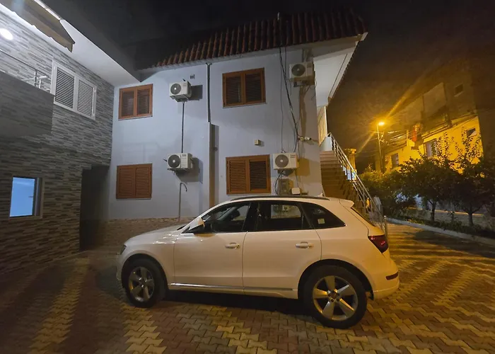 Отель Grand Тирана